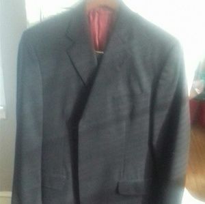 Men's Sean John suit.